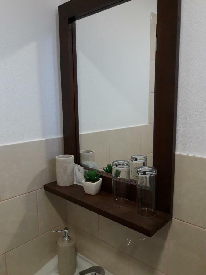 Oravitza Inn Oravicabánya Kültér fotó