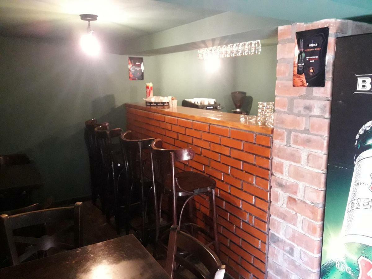 Oravitza Inn Oravicabánya Kültér fotó